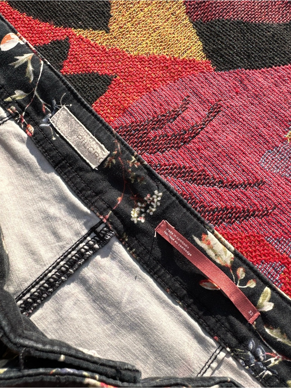 Pilcro Anthropologie Mid-Rise Demilune Utility Floral Flare Pants - Picture 4 of 8